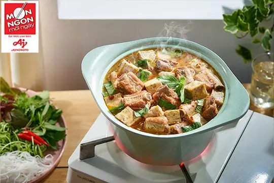 lẩu sườn khoai m&ocirc;n
