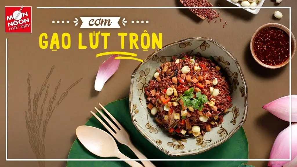 Cách làm món cơm gạo lứt trộn chống tăng cân hiệu quả