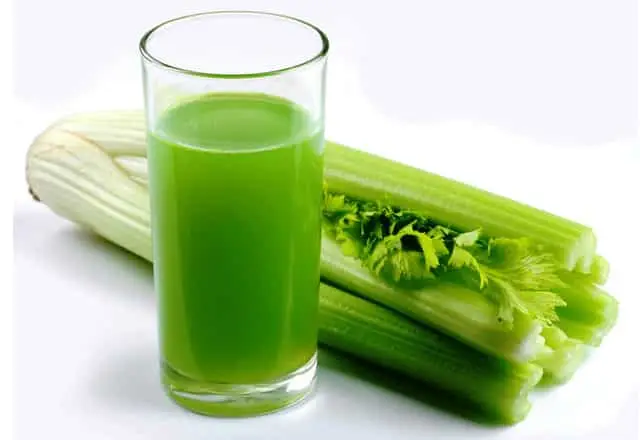 5 loại rau tuyệt đối tr&aacute;nh nấu ch&iacute;n