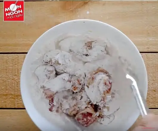b&iacute; quyết l&agrave;m sườn x&agrave;o chua ngọt