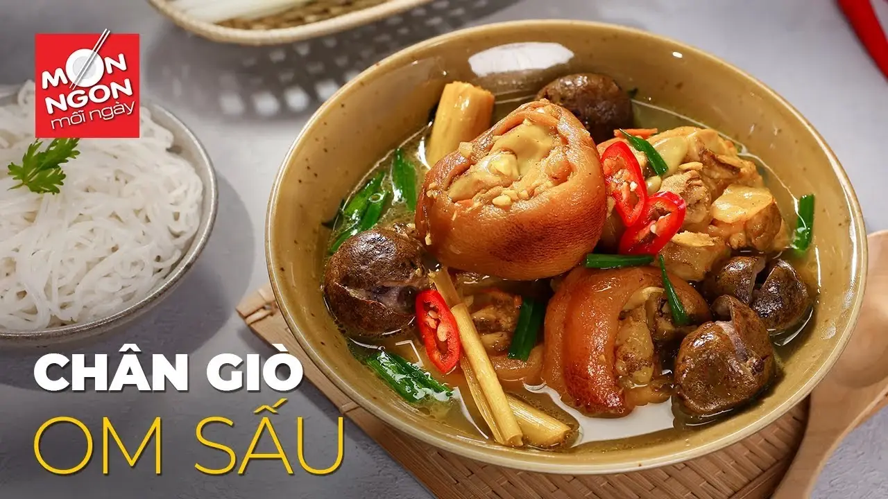chan gio om sau