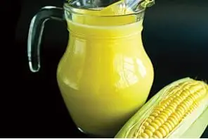 Có nên uống sữa bắp mỗi ngày?