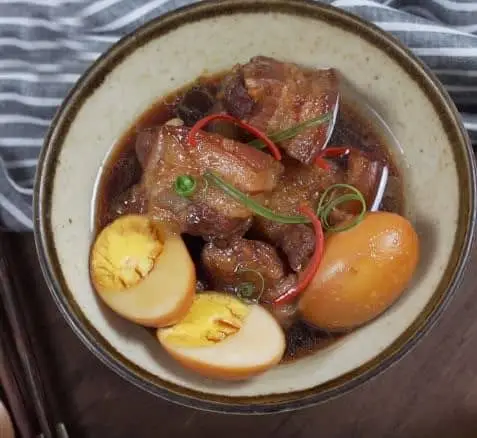 mon thit kho trung 7