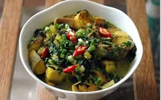 Học cách nấu các món ăn ngon: Canh cá quả nấu chuối đậu