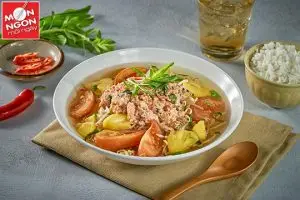 Canh chua t&ocirc;m nước trong