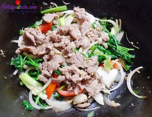 cach-lam-thit-be-xao-can-toi-thom-ngon-tuyet-hao-buoc-5
