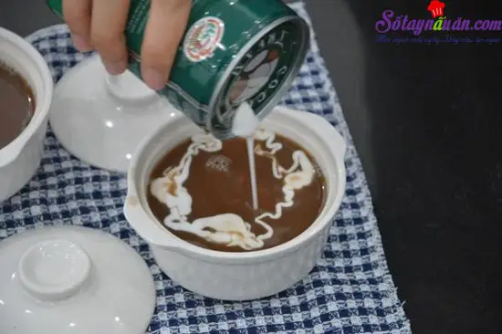 c&aacute;ch nấu ch&egrave; đậu đỏ nước cốt dừa 6