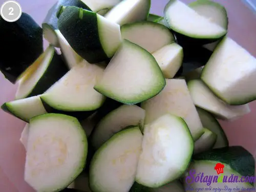 Canh b&iacute; t&ocirc;m thịt 2