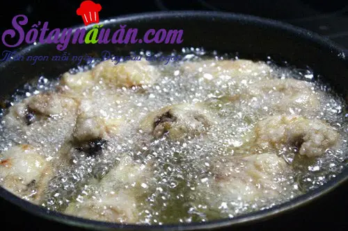 canh-ga-chien-mat-ong-buoc-3