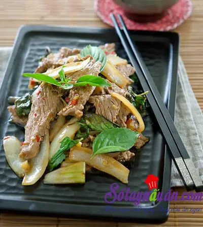 Thịt bò xào húng quế