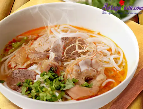 c&aacute;ch nấu b&uacute;n b&ograve; huế
