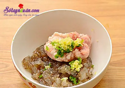 Hướng dẫn l&agrave;m h&aacute; cảo hấp ngon m&ecirc; ly ng&agrave;y lạnh 5