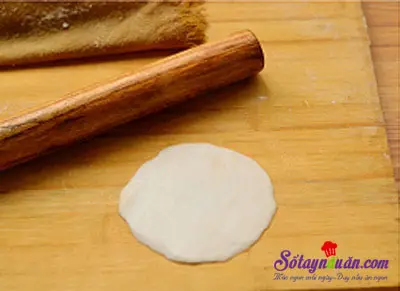 Hướng dẫn l&agrave;m h&aacute; cảo hấp ngon m&ecirc; ly ng&agrave;y lạnh 8