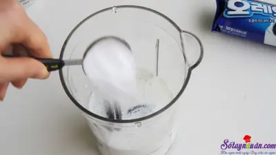 c&aacute;ch l&agrave;m kem oreo 4