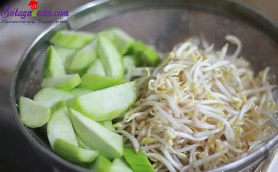 c&aacute;ch l&agrave;m mướp x&agrave;o l&ograve;ng g&agrave;
