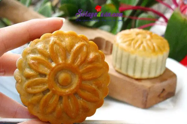 Mẹo nặn nh&acirc;n b&aacute;nh nướng đ&uacute;ng c&aacute;ch cho b&aacute;nh th&ecirc;m ngon kết quả
