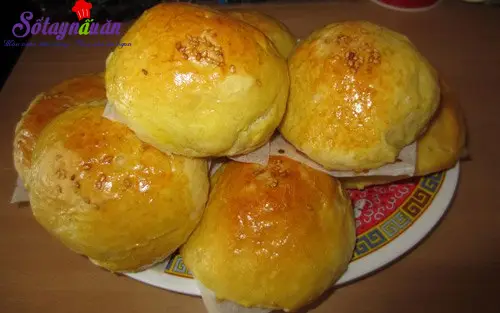 Cách làm bánh mì ngọt bơ sữa cho bữa sáng