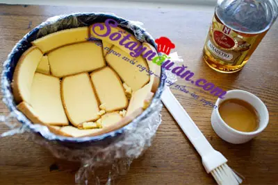 l&agrave;m b&aacute;nh chocolate hạnh nh&acirc;n1