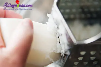 C&aacute;ch l&agrave;m b&aacute;nh bao chi&ecirc;n nh&acirc;n lạp xưởng ngon tuyệt hảo 1