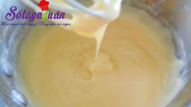 B&aacute;nh m&igrave; chi&ecirc;n nh&acirc;n kem custard 5