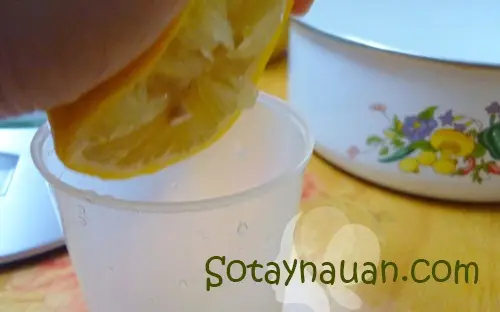 C&aacute;ch l&agrave;m b&aacute;nh mousse tr&agrave; xanh chanh 10