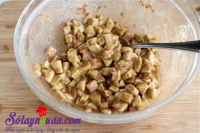 C&aacute;ch l&agrave;m b&aacute;nh t&aacute;o phi&ecirc;n bản chả gi&ograve; cuốn độc đ&aacute;o 4