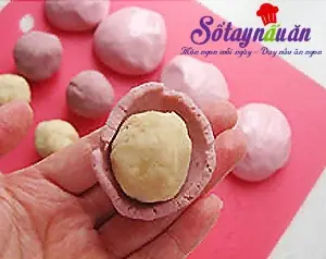 c&aacute;ch l&agrave;m b&aacute;nh trung thu rượu vang