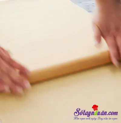 C&ocirc;ng thức cho m&oacute;n b&aacute;nh quế cuộn mứt d&acirc;u ngon tuyệt hảo 6