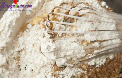 C&ocirc;ng thức cho m&oacute;n b&aacute;nh t&aacute;o donut ngon m&ecirc; ly 2