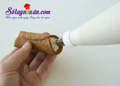C&aacute;ch l&agrave;m b&aacute;nh cannoli 10
