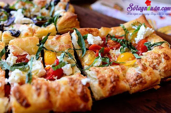 pizza l&agrave;m từ vỏ b&aacute;nh pastry vị ngon kh&oacute; chối từ kết quả