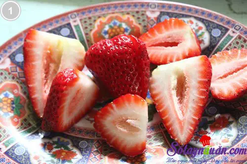 Sinh tố d&acirc;u t&acirc;y 1
