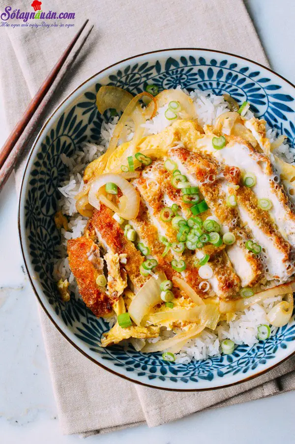 cơm katsudon 7