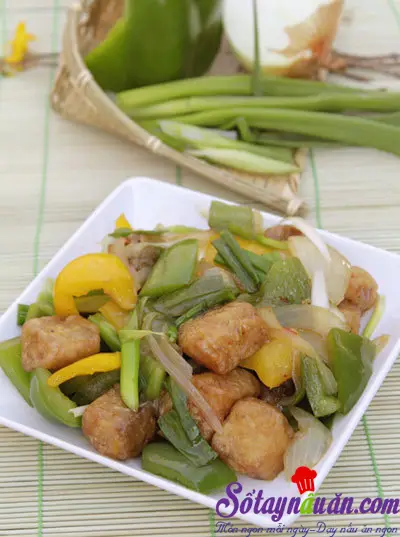 Cá rán xào chua ngọt