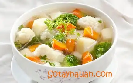 Cách nấu canh rau củ thịt nạc – món ăn ngọt mát cho ngày hè