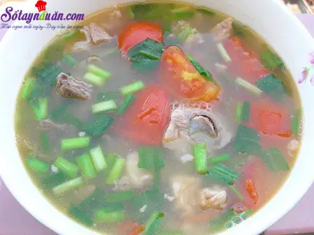 C&aacute;ch l&agrave;m m&oacute;n canh sườn nấu me chua cực ngon