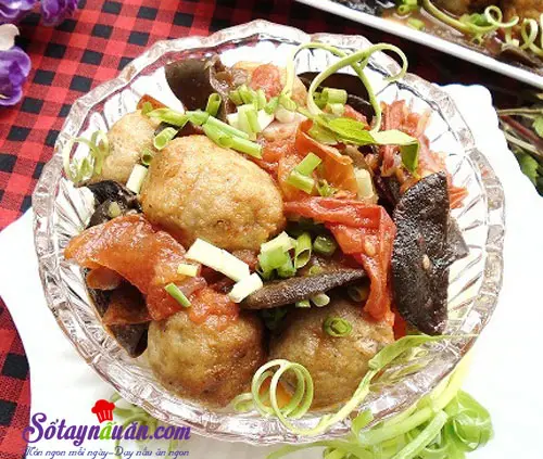 C&aacute;ch l&agrave;m chả c&aacute; vi&ecirc;n trứng c&uacute;t ngon đậm đ&agrave; đưa cơm 12