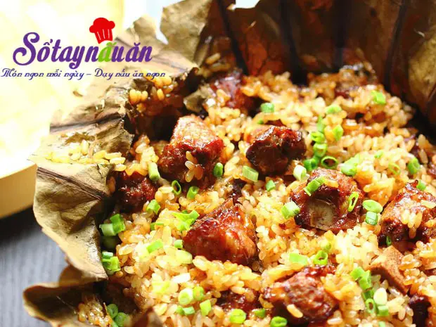 C&aacute;ch l&agrave;m cơm sườn nấm ngon đến ngất ng&acirc;y