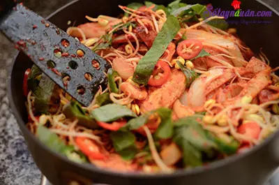C&aacute;ch l&agrave;m đậu phụ x&agrave;o gi&aacute; đỗ lạ m&agrave; tuyệt ngon 8