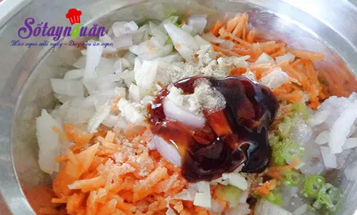 C&aacute;ch l&agrave;m ho&agrave;nh th&aacute;nh h&igrave;nh hoa si&ecirc;u gi&ograve;n rụm 2
