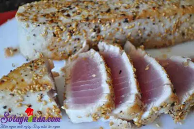 C&aacute;ch l&agrave;m salad c&aacute; ngừ ngon như ngo&agrave;i tiệm 5