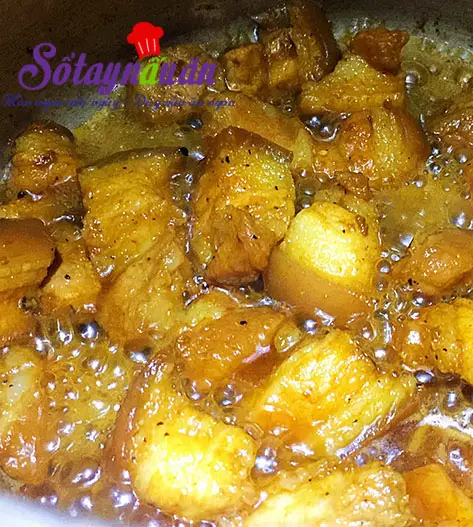 C&aacute;ch l&agrave;m thịt ba chỉ kho củ cải ngon đến nao l&ograve;ng