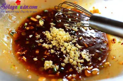 C&aacute;ch l&agrave;m thịt cuộn t&ocirc;m v&agrave; dứa nướng thơm phức 3