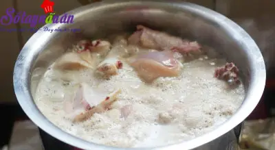 Cách làm thịt gà kho đông cực ngon 3