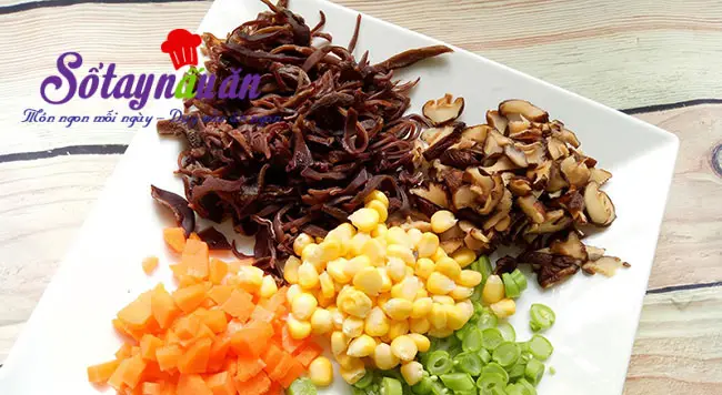 C&aacute;ch l&agrave;m x&ocirc;i chi&ecirc;n nh&acirc;n thịt gi&ograve;n thơm ng&acirc;y ngất