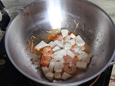 C&aacute;ch nấu canh đậu phụ nấu t&ocirc;m 5
