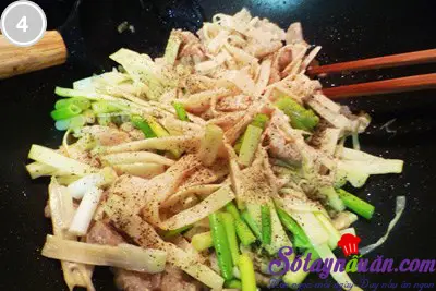 Măng tươi x&agrave;o thịt lợn 4