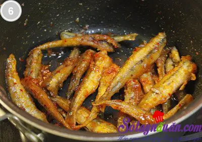 cay cay c&aacute; cơm chi&ecirc;n tỏi ớt 6