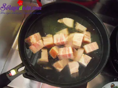 C&ocirc;ng thức cho m&oacute;n thịt kho củ năng đậm đ&agrave; đưa cơm kết quả