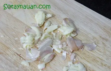 Rau b&iacute; x&agrave;o tỏi 2